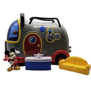 Mickey‎ Mouse Happy Camper Playset Lights & Sounds Work